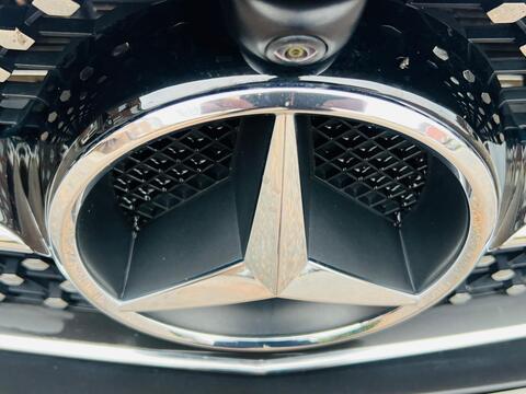 Mercedes-Benz E Class view 39