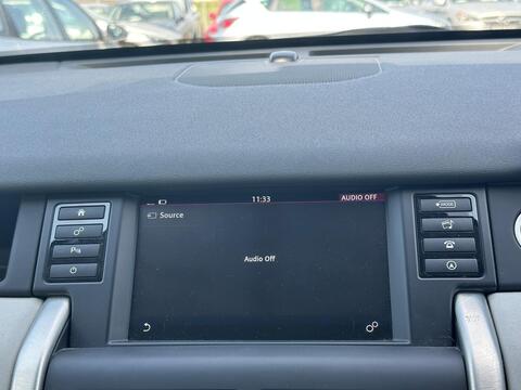 Land Rover Discovery Sport view 15