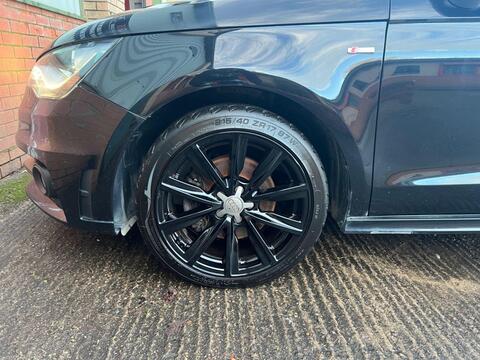 Audi A1 view 24