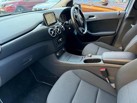 Mercedes-Benz B Class view 18