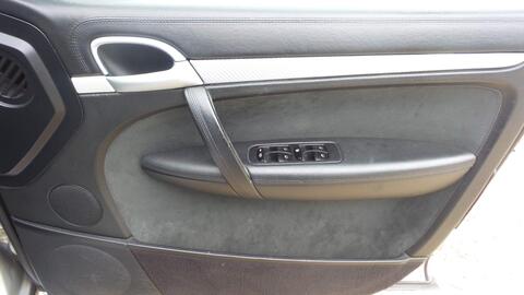 Porsche Cayenne view 29