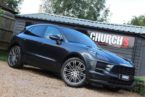 Porsche Macan view 2
