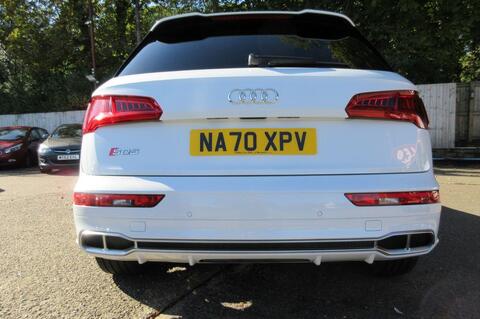 Audi SQ5 view 45