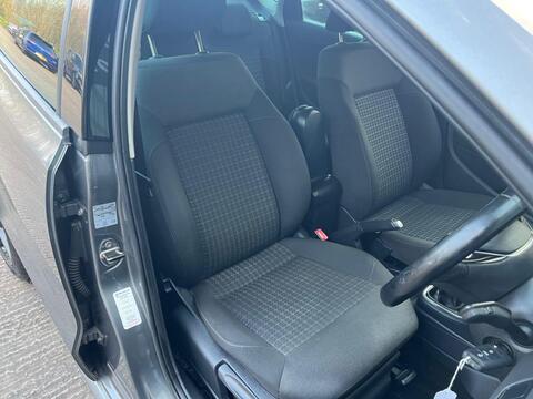 Volkswagen Polo view 11
