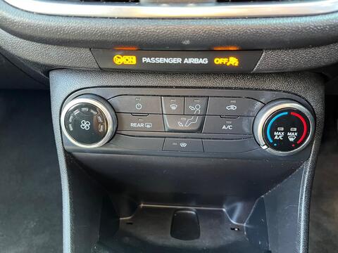 Ford Fiesta view 30