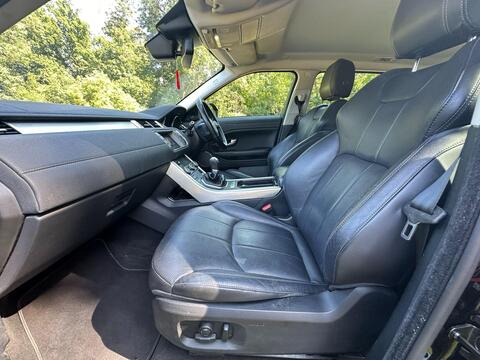 Land Rover Range Rover Evoque view 24