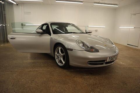 Porsche 911 view 46