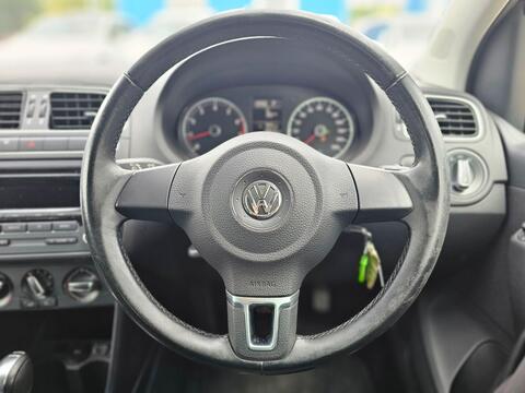 Volkswagen Polo view 11