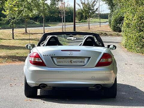 Mercedes-Benz SLK view 6