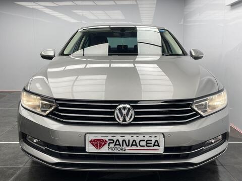 Volkswagen Passat view 6