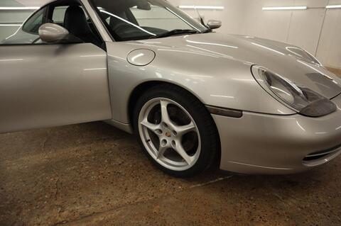 Porsche 911 view 43