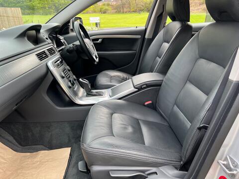 Volvo XC70 view 30