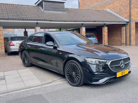 Mercedes-Benz E Class view 9