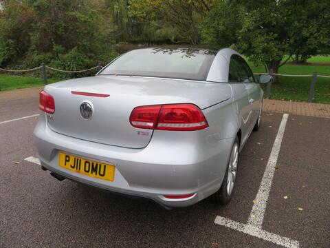 Volkswagen Eos view 21