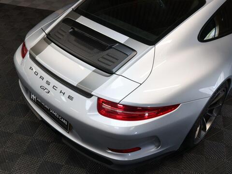 Porsche 911 view 54