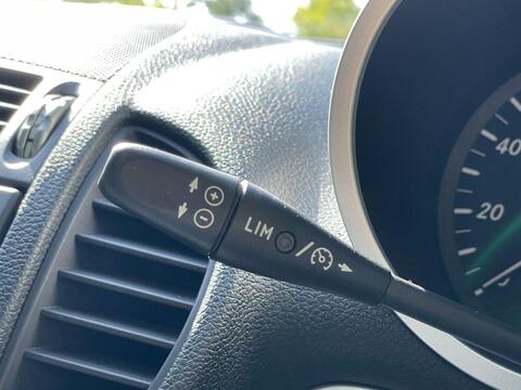 Mercedes-Benz SLK view 16
