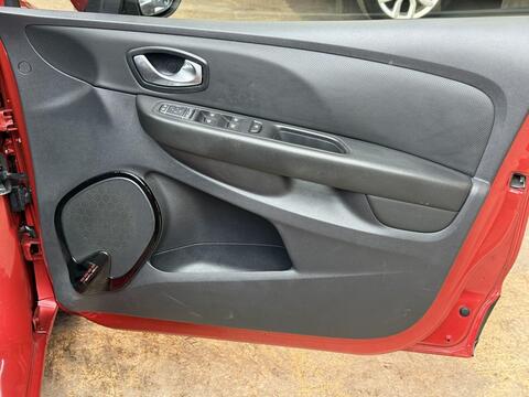 Renault Clio view 14