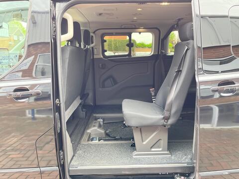 Ford Tourneo Custom view 54