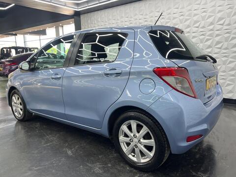 Toyota Yaris view 8