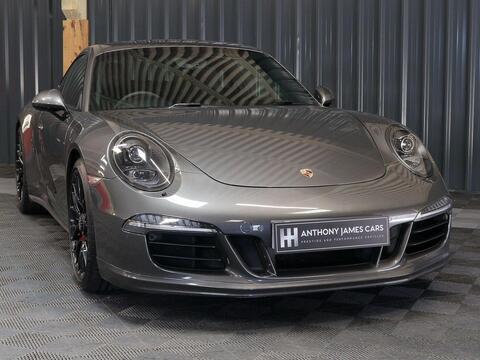 Porsche 911 view 63