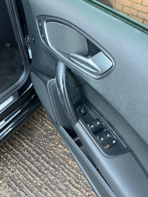 Audi A1 view 21