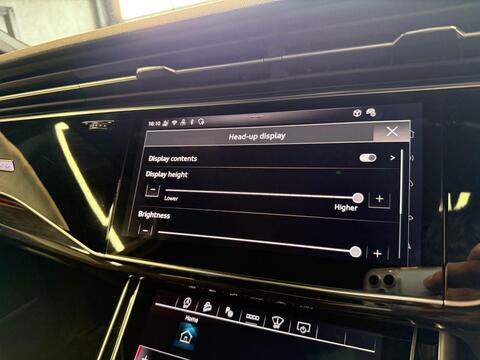 Audi SQ7 view 62