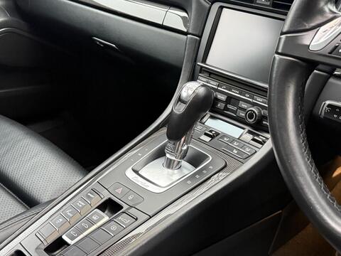 Porsche 911 view 54