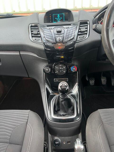 Ford Fiesta view 20