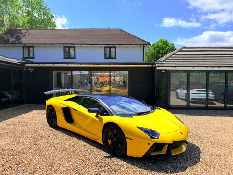 2012 Lamborghini Aventador 6.5 V12 LP 700-4 ISR 4WD Euro 5 2dr