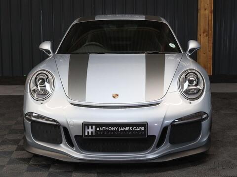 Porsche 911 view 87