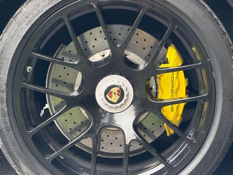 Porsche 911 view 51