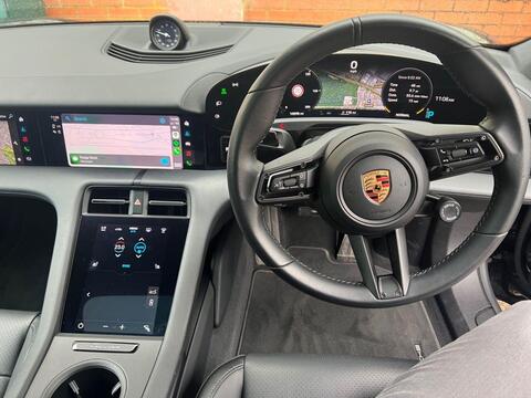 Porsche Taycan view 26