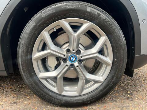 BMW X3 view 50