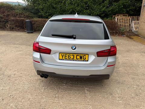 BMW 5 Series view 3