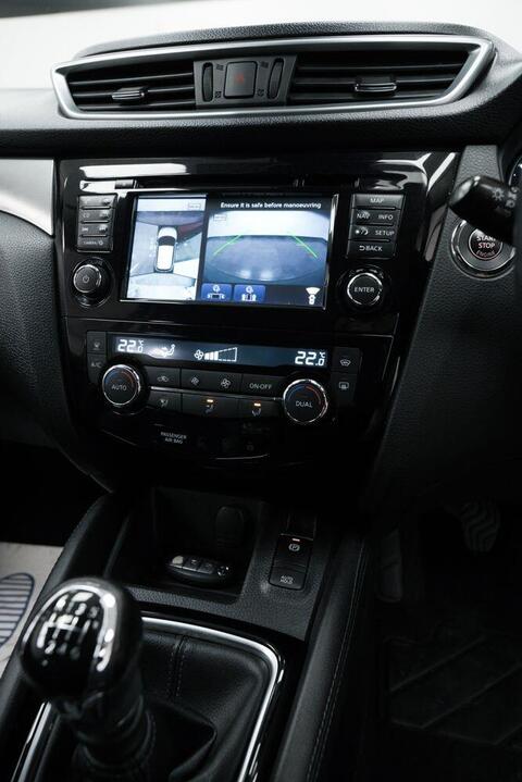 Nissan Qashqai view 18