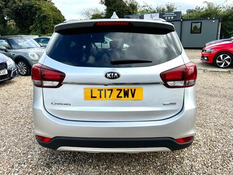 Kia Carens view 5