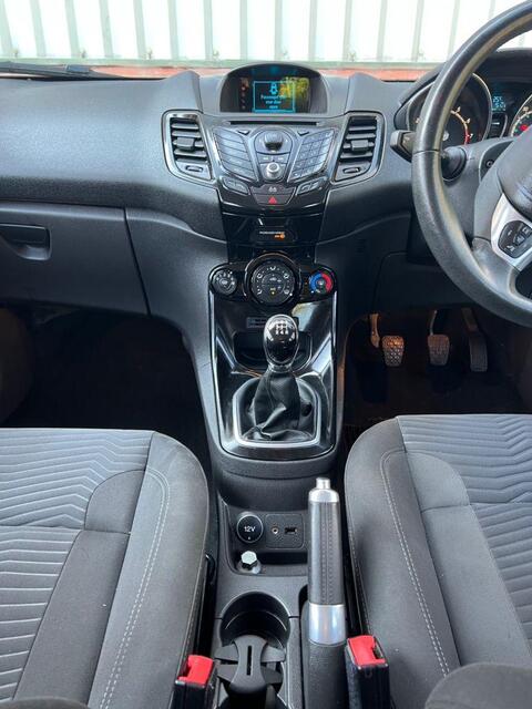 Ford Fiesta view 18