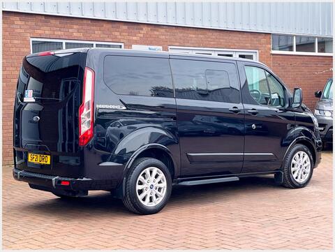 Ford Tourneo Custom view 24