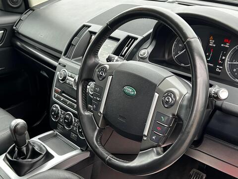 Land Rover Freelander view 6