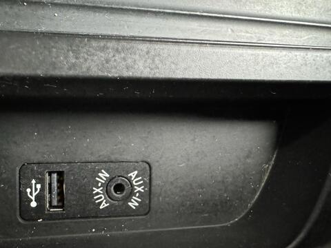 BMW 1 Series view 30
