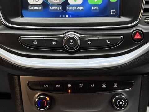 Vauxhall Astra view 20