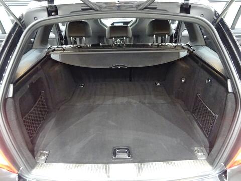Mercedes-Benz C-Class view 20