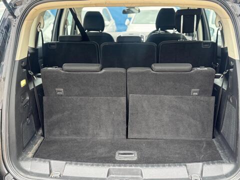 Ford S-Max view 23