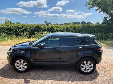 Land Rover Range Rover Evoque view 18