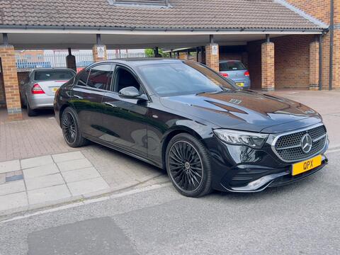 Mercedes-Benz E Class view 3
