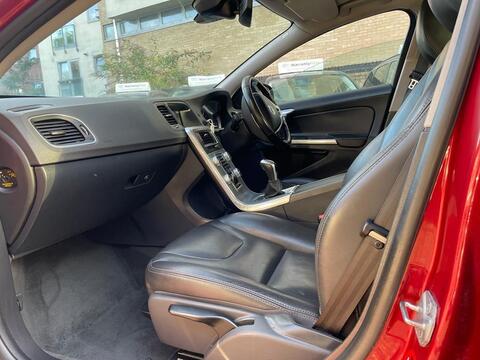 Volvo S60 view 17
