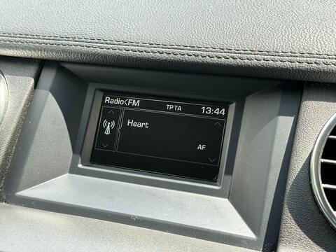 Land Rover Discovery view 24