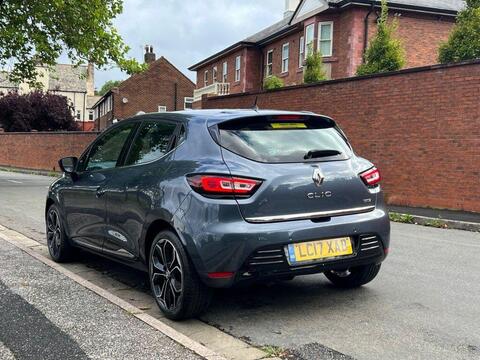 Renault Clio view 8