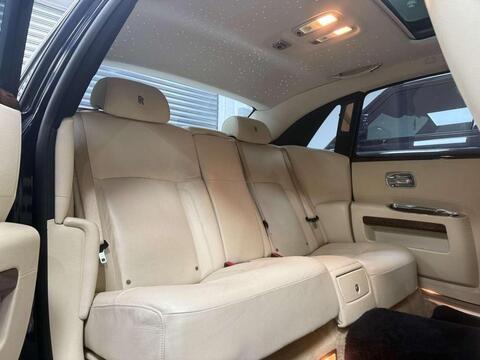 Rolls-Royce Ghost view 28