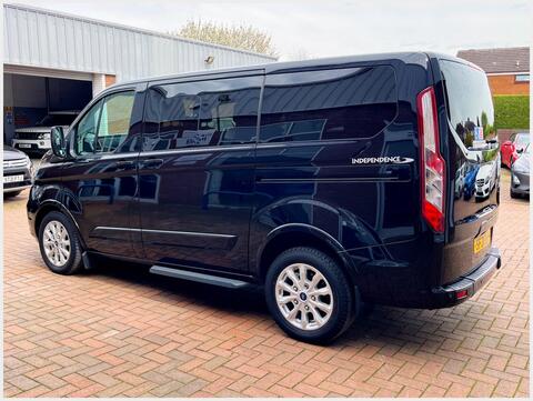 Ford Tourneo Custom view 32